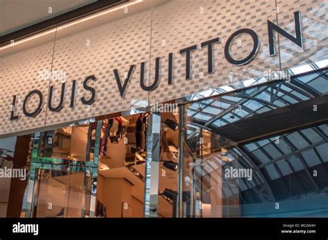 louis vuitton le plus proche|louis vuitton sign in.